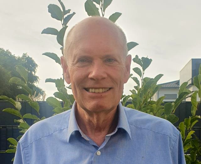 Dr. Peter Kien - Schriftführer